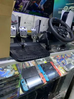 Logitech G923 Trueforce Sim Racing Wheel and Pedals