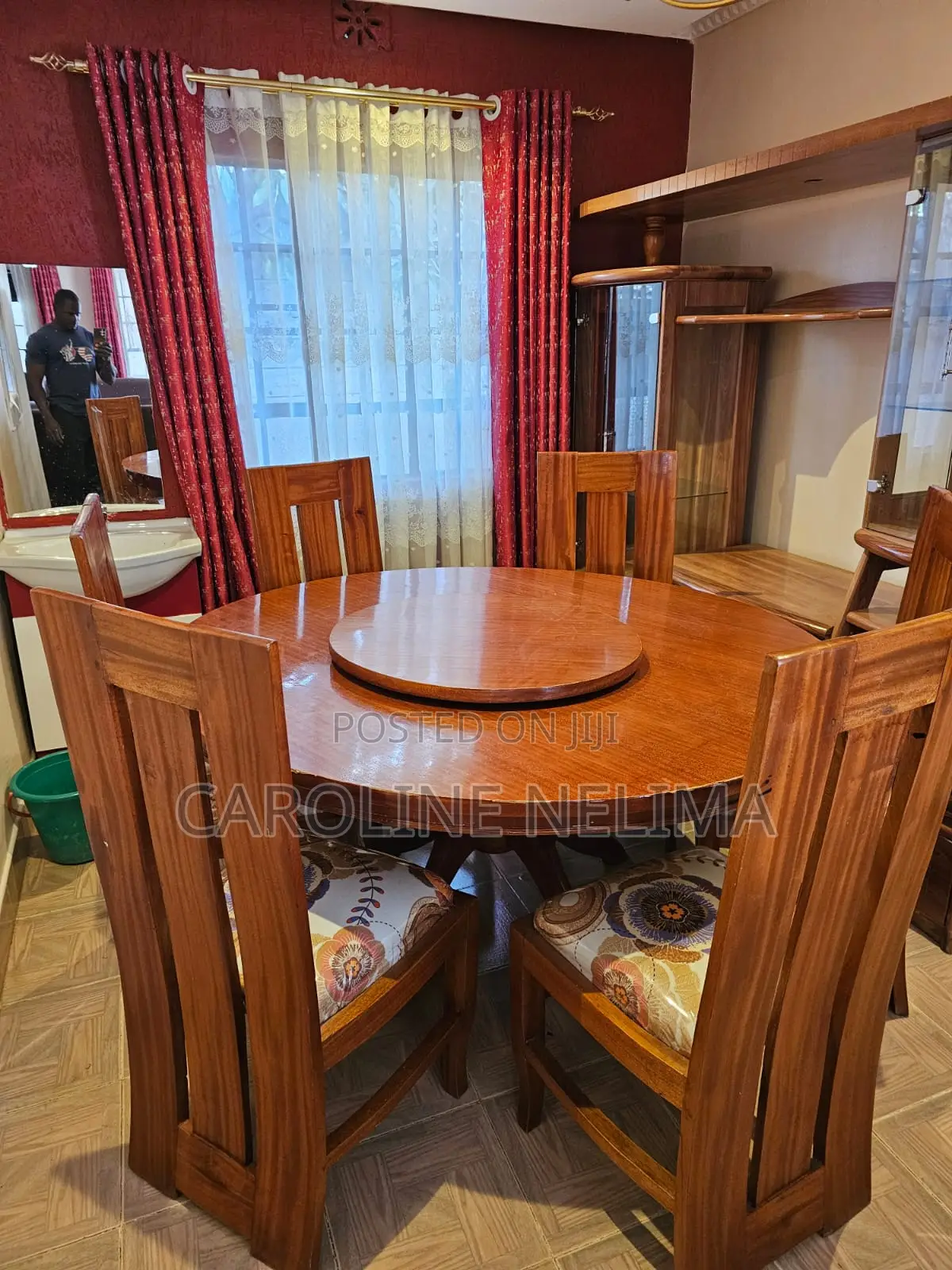 Mahogany Dining Table and 6 Chairs for Sale