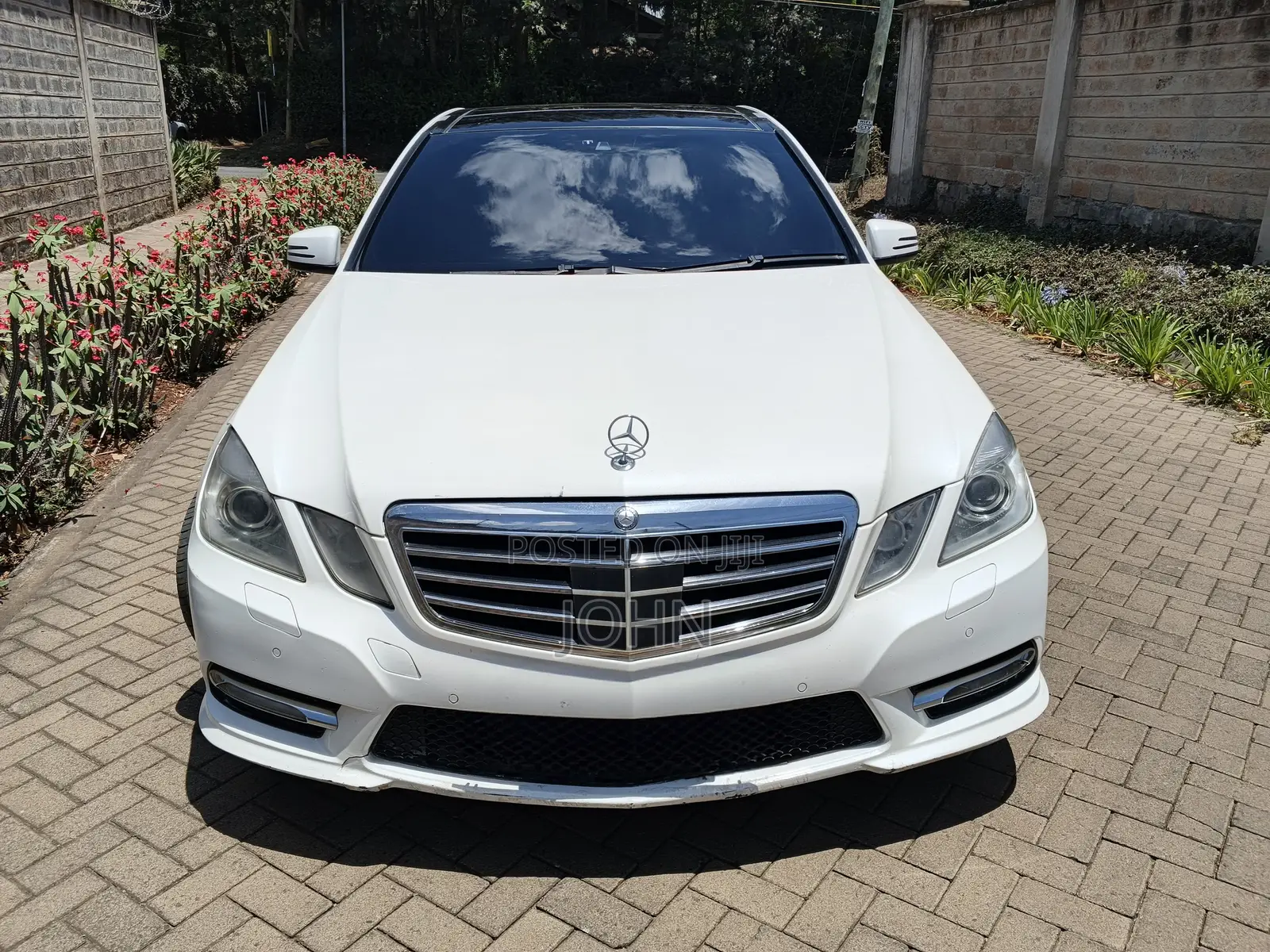 Mercedes-Benz E250 2012 Pearl
