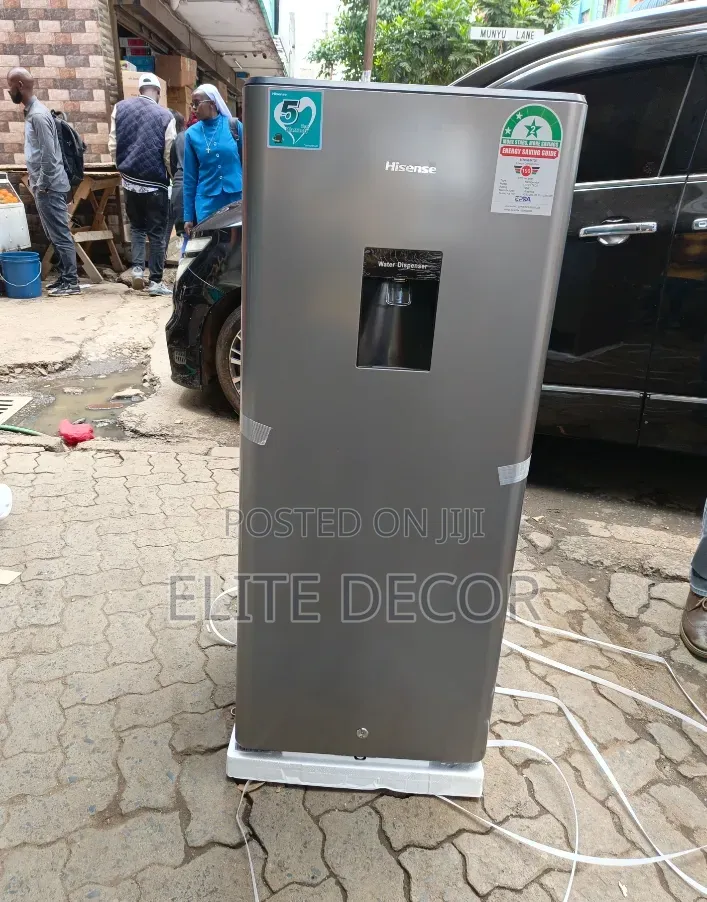 Hisense REF176DR 176-Liter Single-Door Refrigerator Inbuilt Dispenser