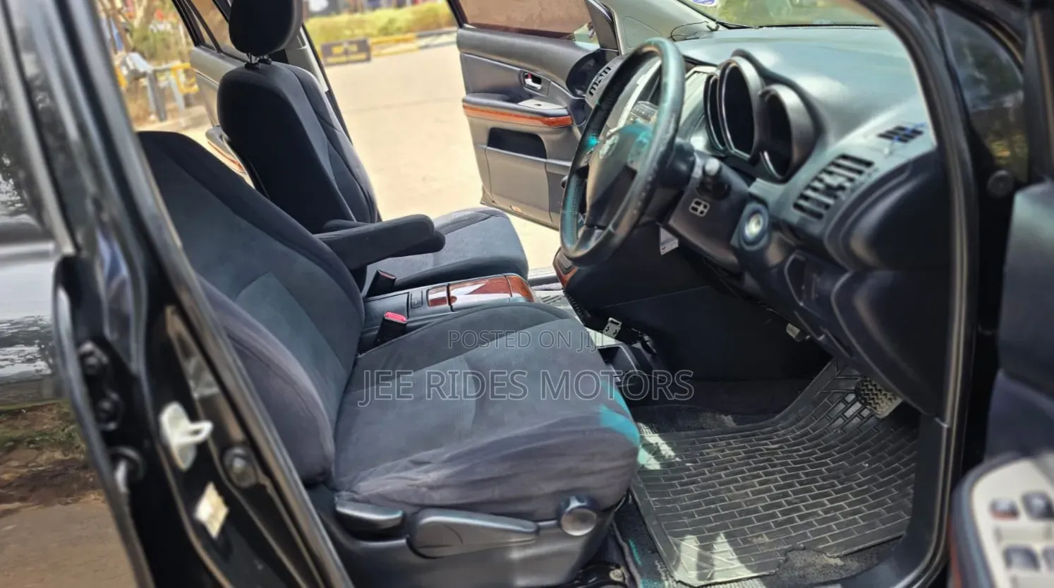 Toyota Harrier 2011 Matt Black
