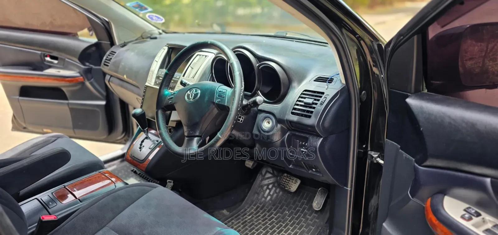 Toyota Harrier 2011 Matt Black