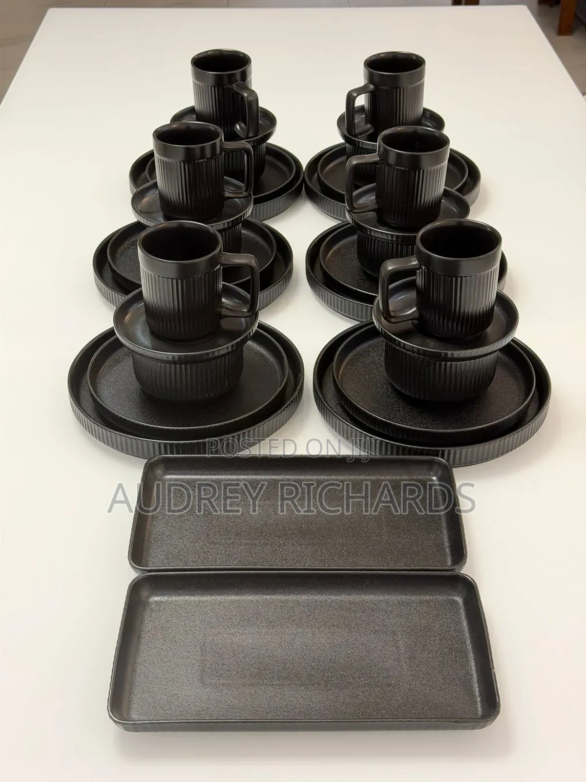 Crockery and Dinnerware Set