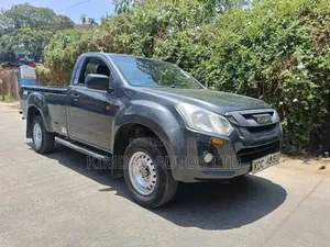 Isuzu D-MAX 2021 Gray