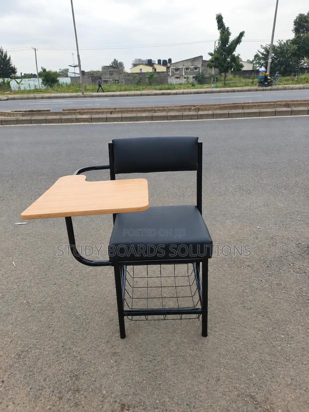 Executive College Chair—cushioned - main view