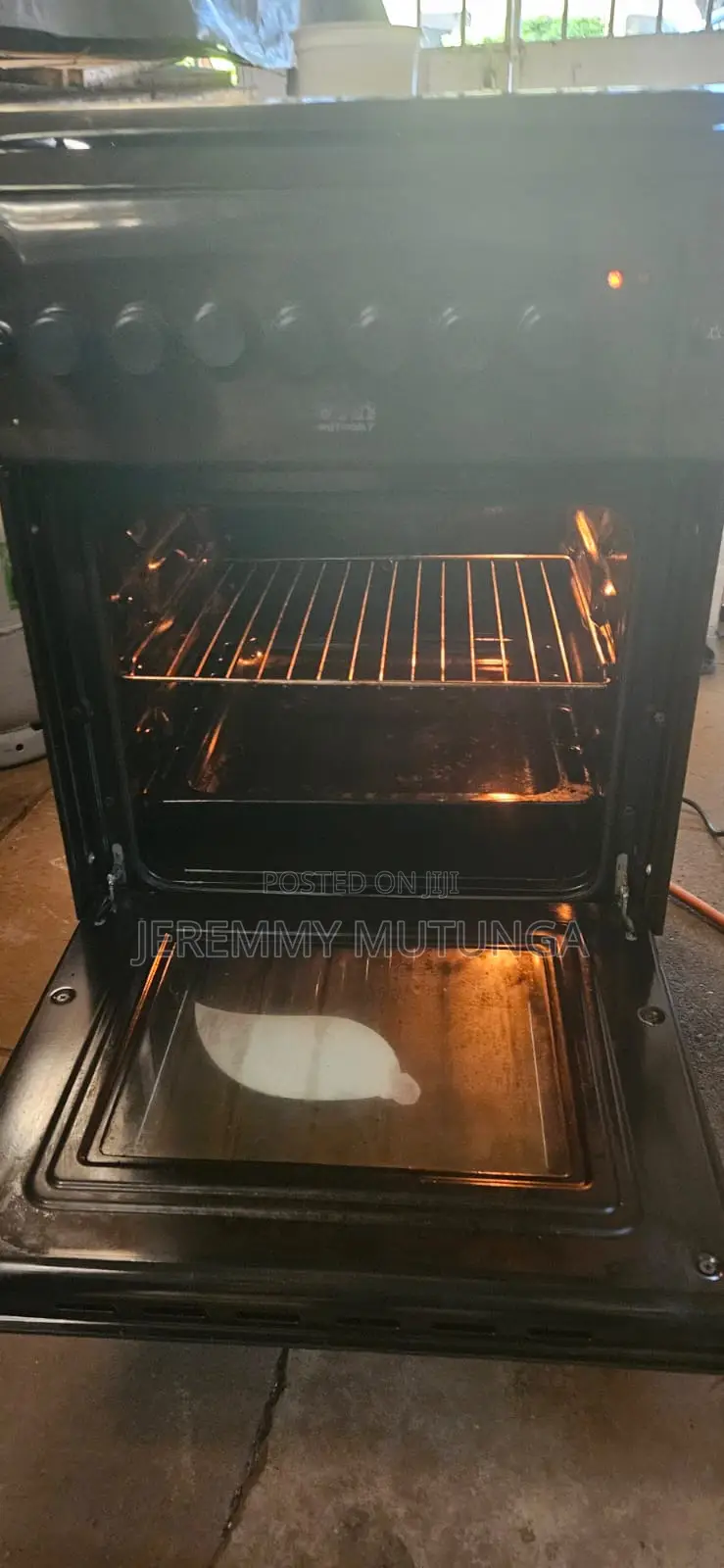 Oven and Gas Cylinder Fully Filled