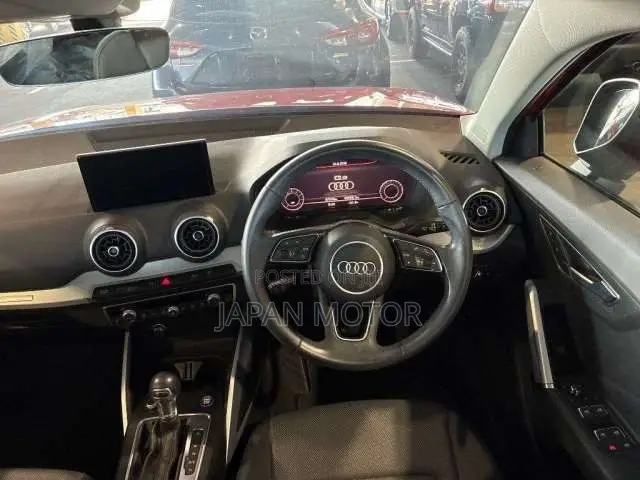 Audi Q2 2020 Red