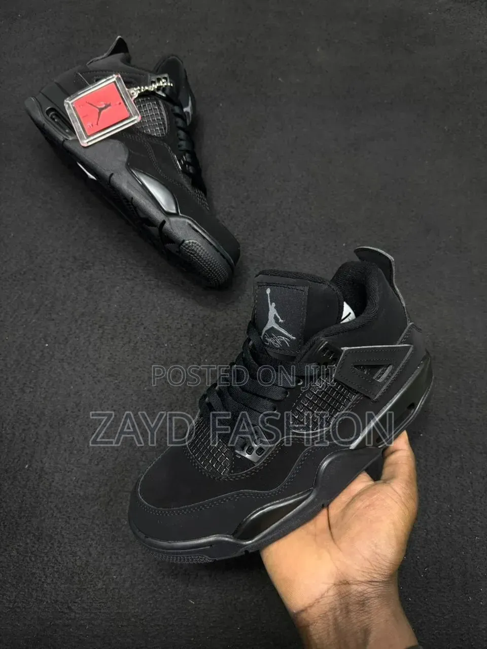 Air Jordan 4 Black Cat