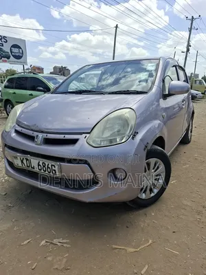 Toyota Passo 1.0 FWD 2015 Pink