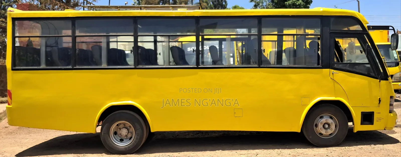 Isuzu NQR 2009 Yellow