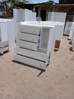 White Plain Kid's Cabinet