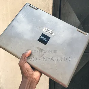 Laptop Fujitsu Esprimo M9410 4GB Intel Core 2 Duo HDD 500GB