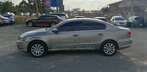 Volkswagen Passat 2013 Silver
