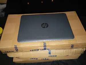 Laptop HP Stream 11 4GB Intel Core i5 HDD+SSD 512GB