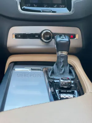 Volvo XC90 2019 Blue