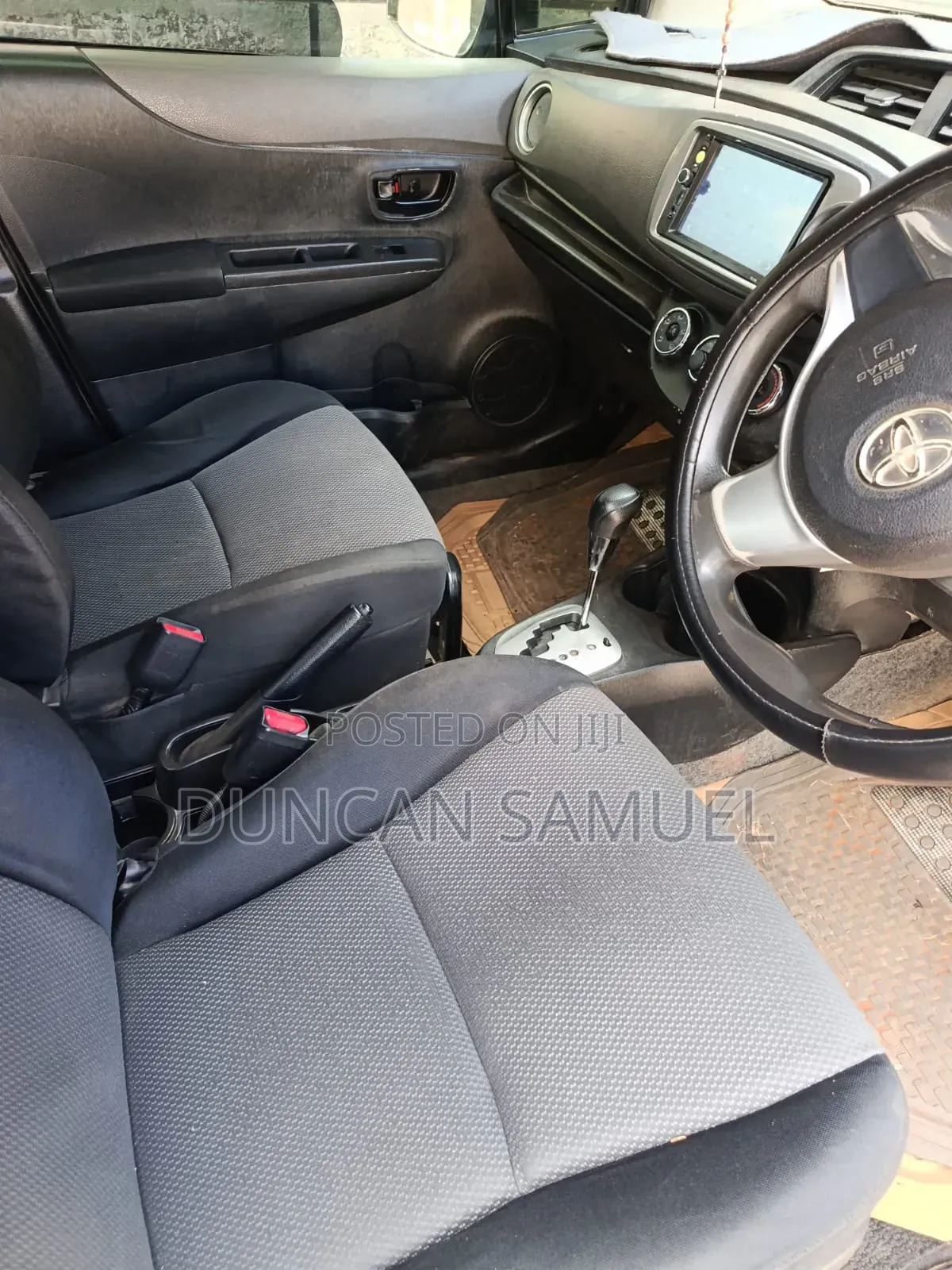 Toyota Vitz 2012 Blue