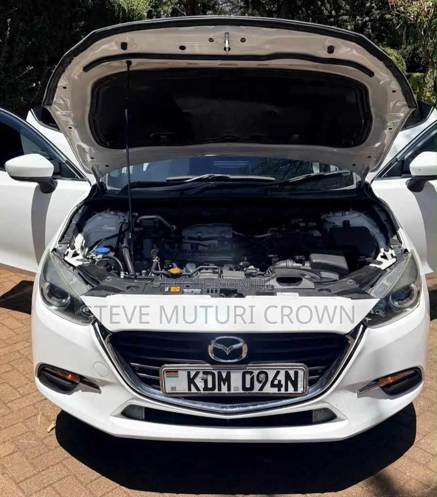 Mazda Axela 2016 White