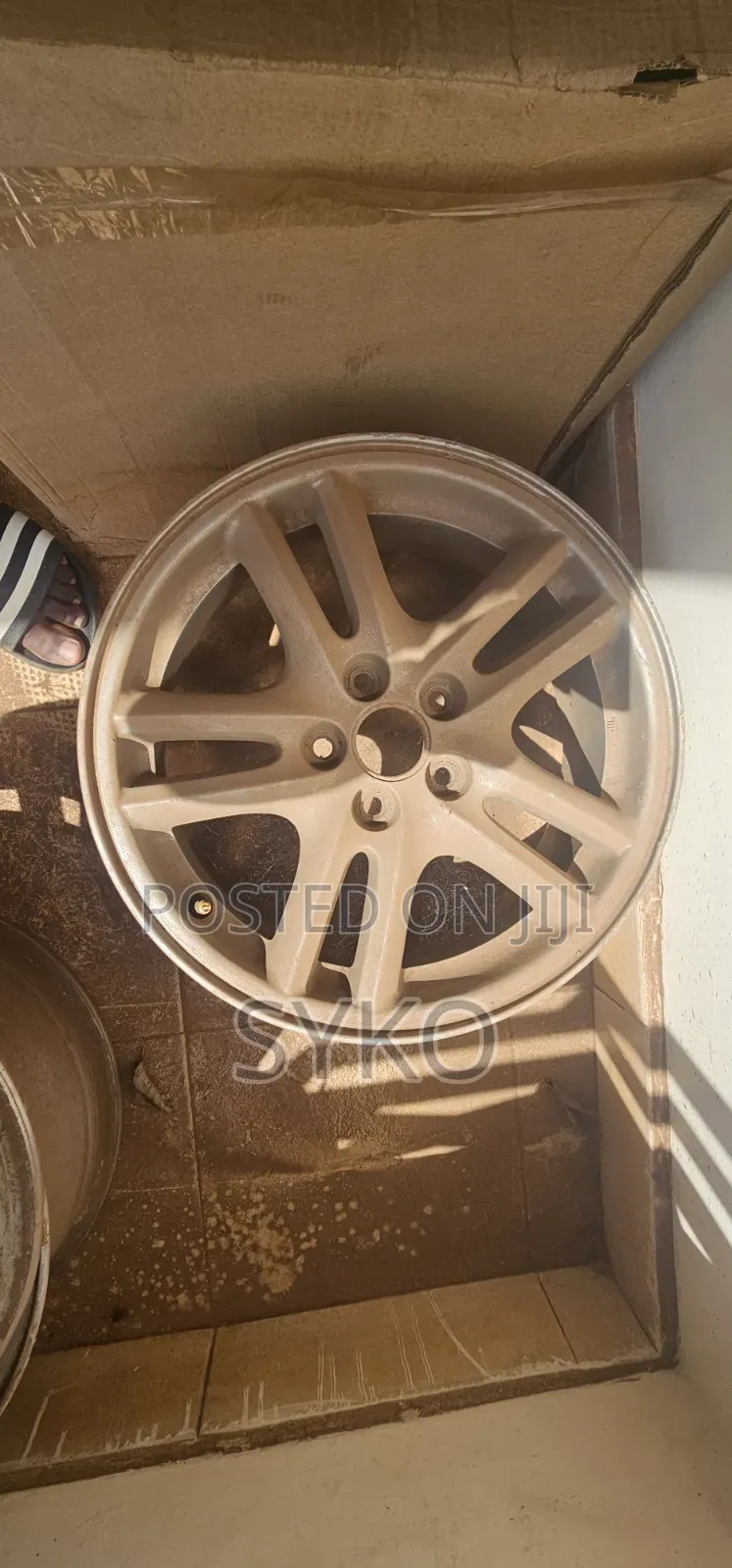 Alloy Rims Size 16: Set