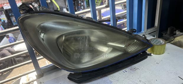 Honda Fit 2012 Headlight - thumbnail 2
