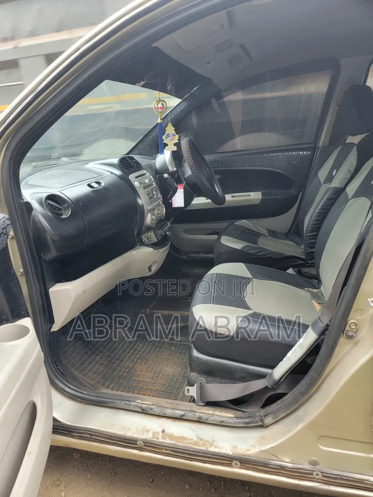 Toyota Passo 2009 Silver