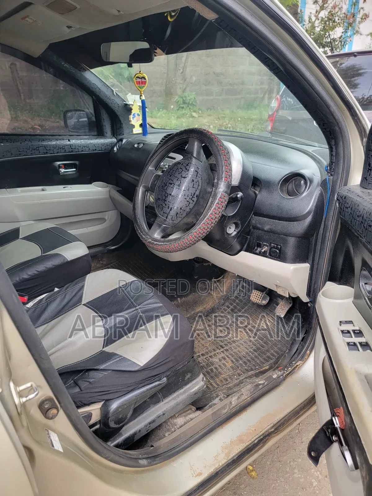 Toyota Passo 2009 Silver