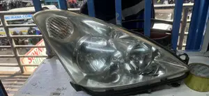 Wish 2002 Headlight