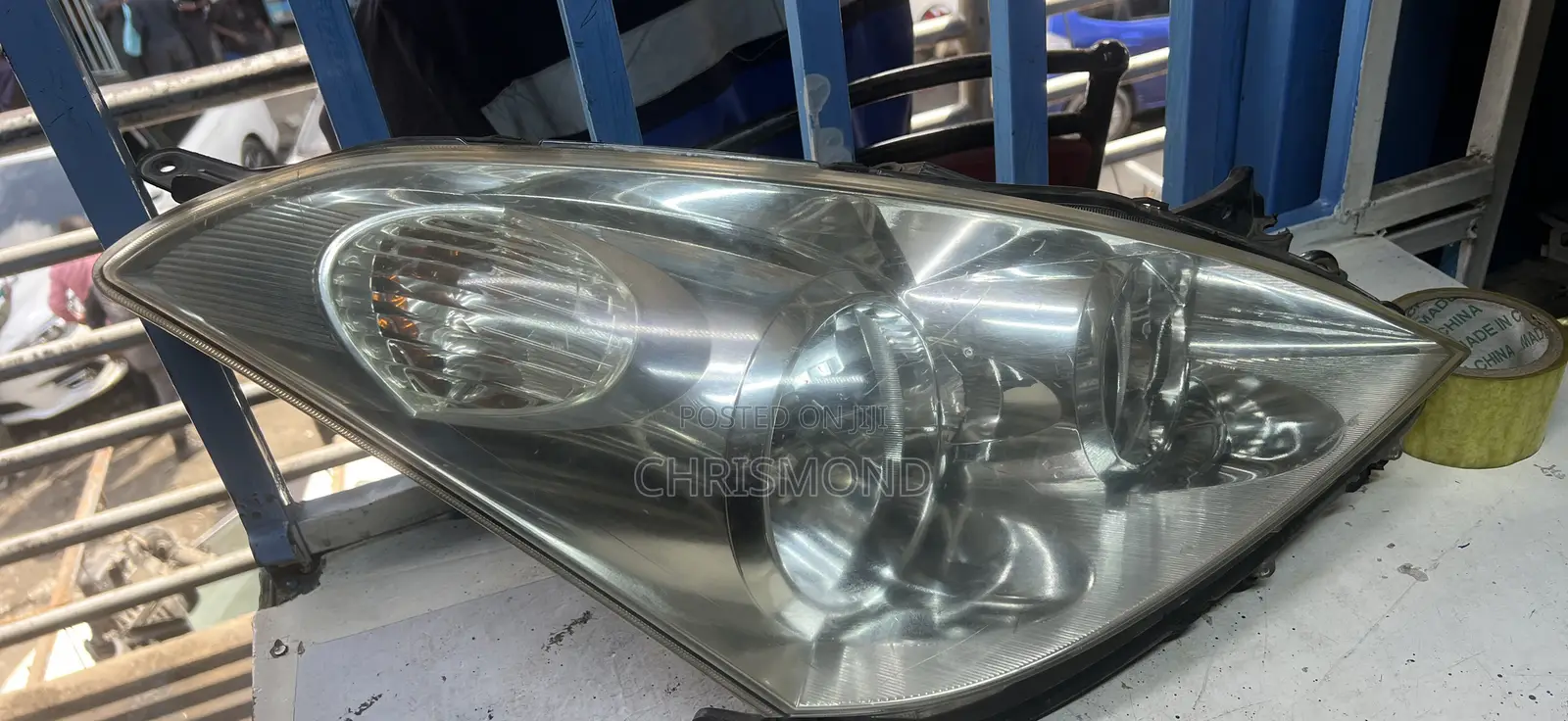 Wish 2002 Headlight