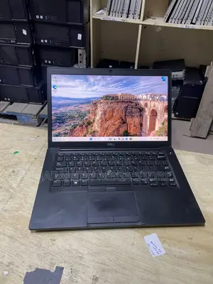 Laptop Dell Latitude 7490 8GB Intel Core i5 SSD 256GB