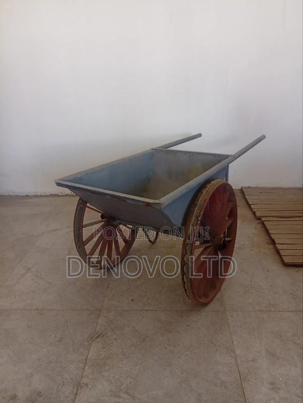 Heavy-Duty Wheelbarrow Nakuru - main view