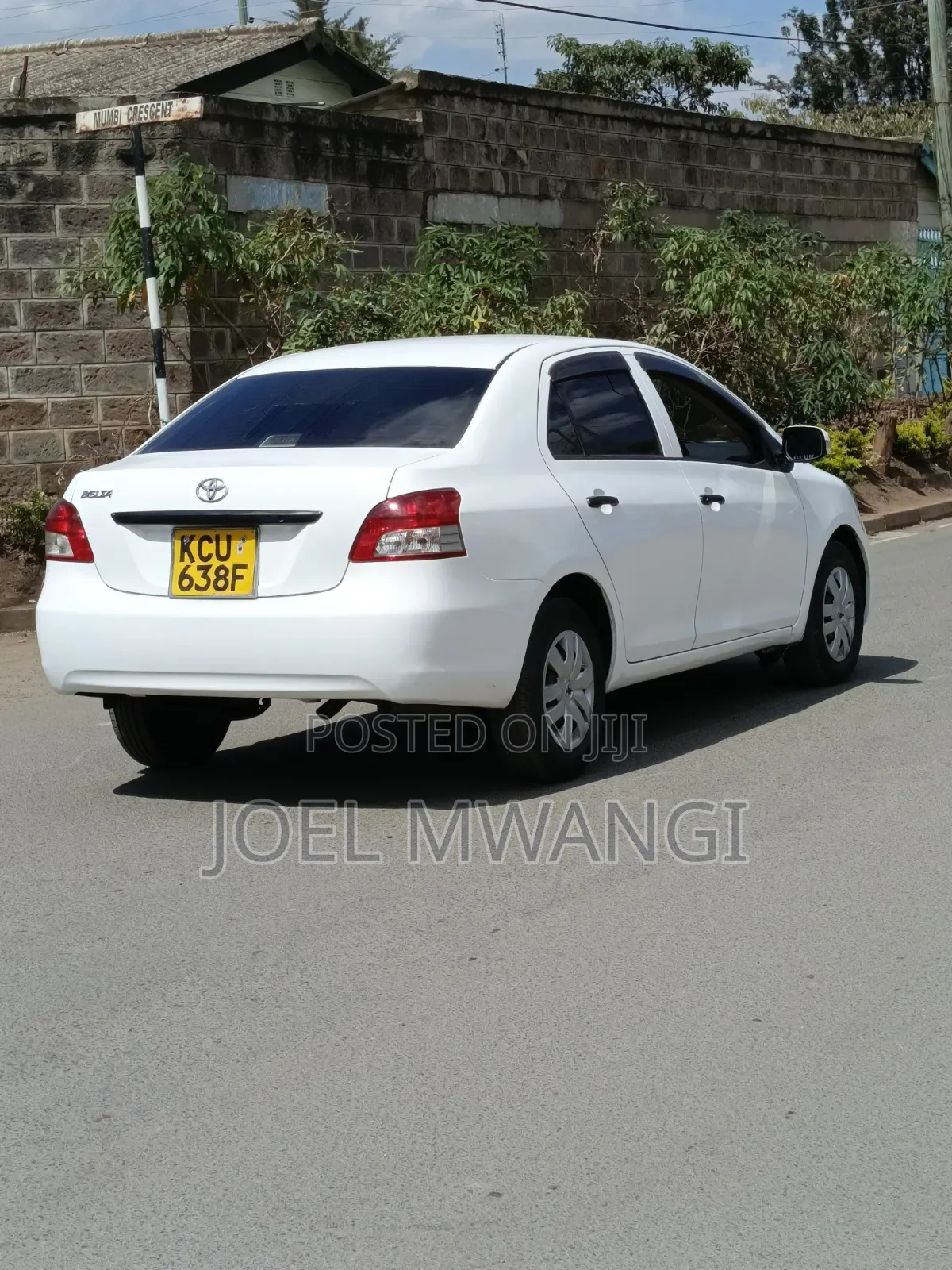 Toyota Belta 2012 Silver