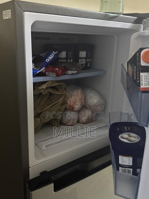 Samsung Fridge - thumbnail 2