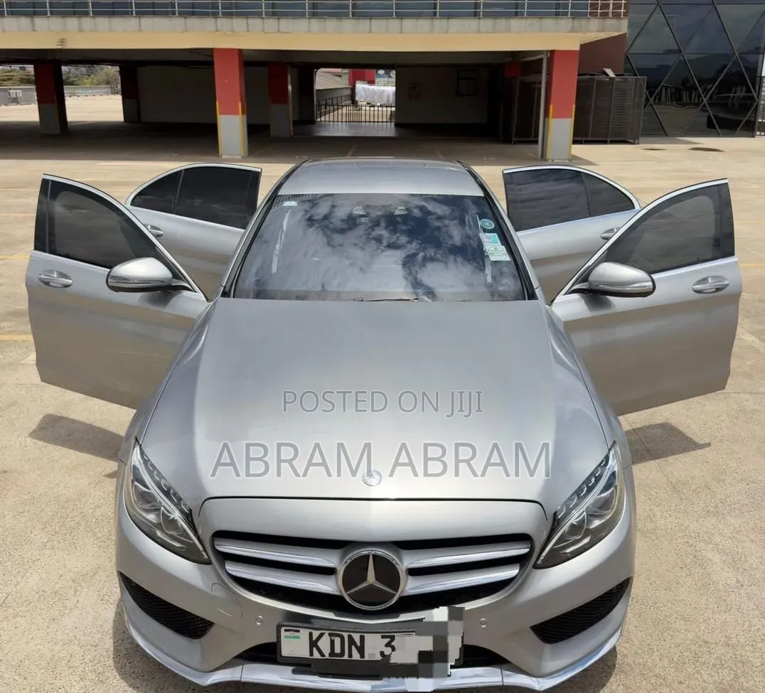 Mercedes-Benz E200 2016 Gray