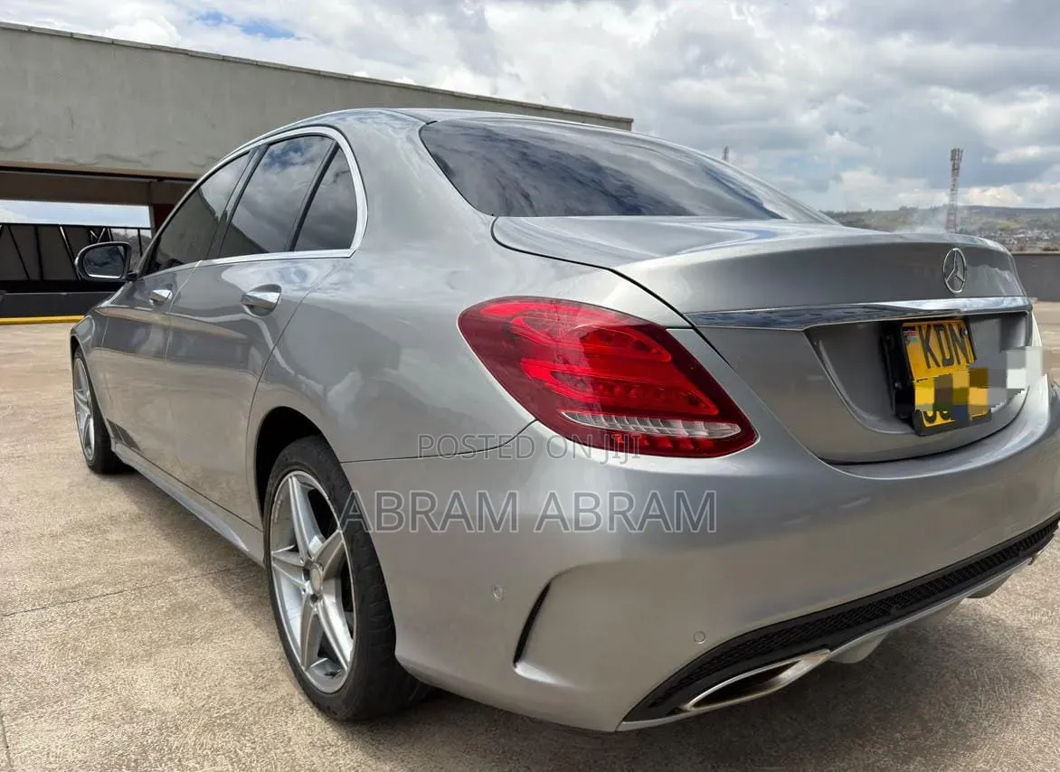 Mercedes-Benz E200 2016 Gray