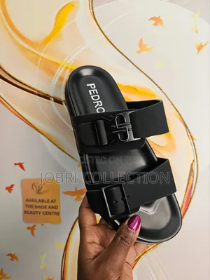 Black 
Pedro Buckled Sandals