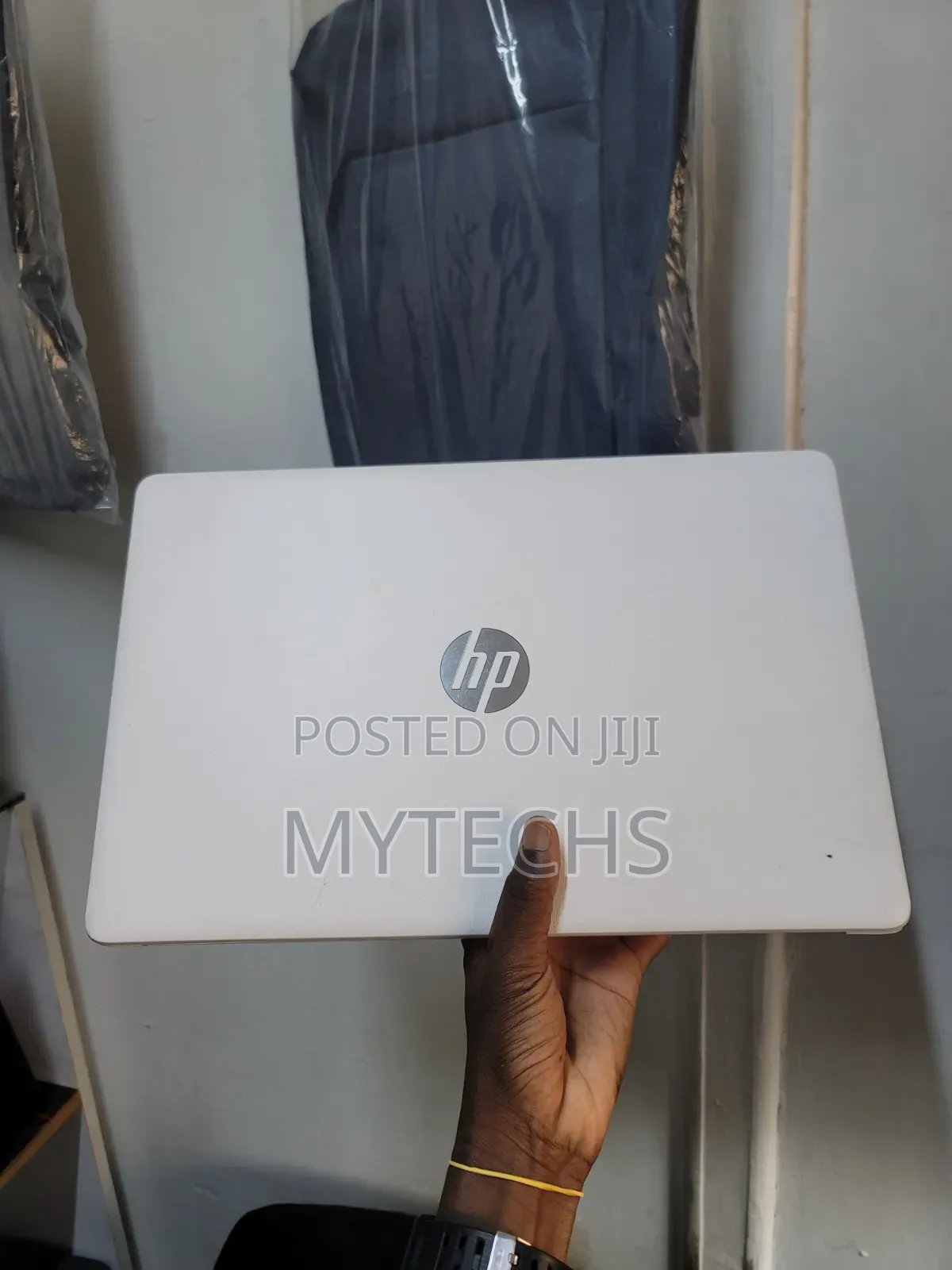 Laptop HP 250 G7 8GB Intel Core i5 HDD+SSD 128GB