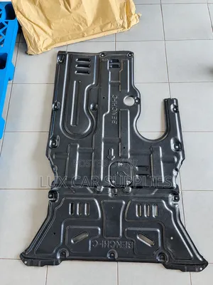 W206 Mercedes-Benz Heavy-Duty Metal Engine and Gearbox Sump Guard
