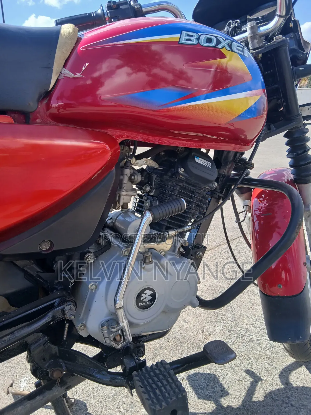 Bajaj Boxer 125 2025 Red