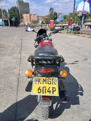 Bajaj Boxer 125 2025 Red
