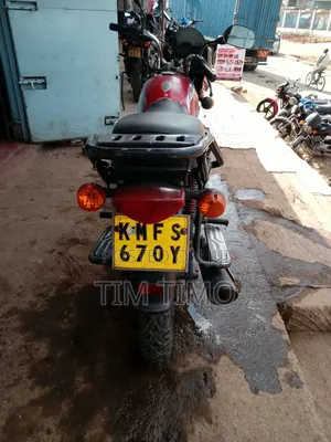 Bajaj Boxer 150 UG 2024 Red