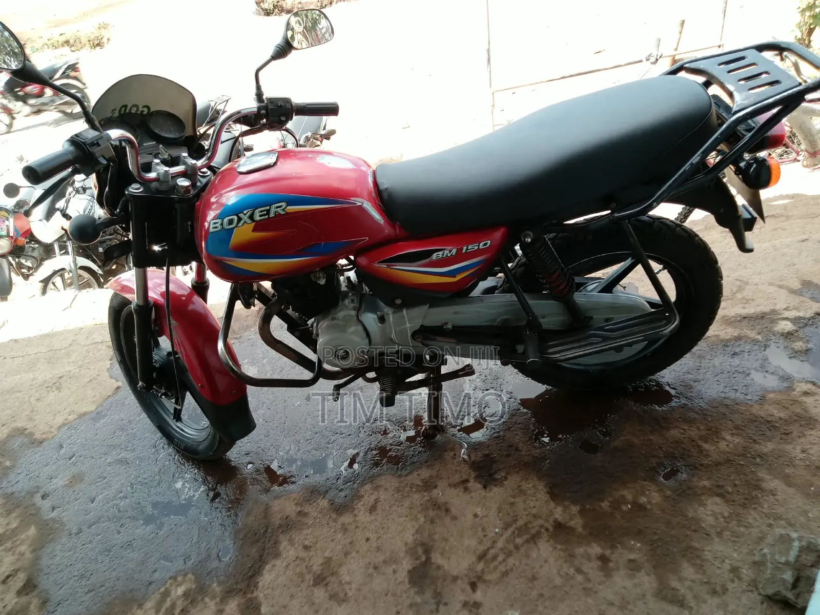 Bajaj Boxer 150 UG 2024 Red