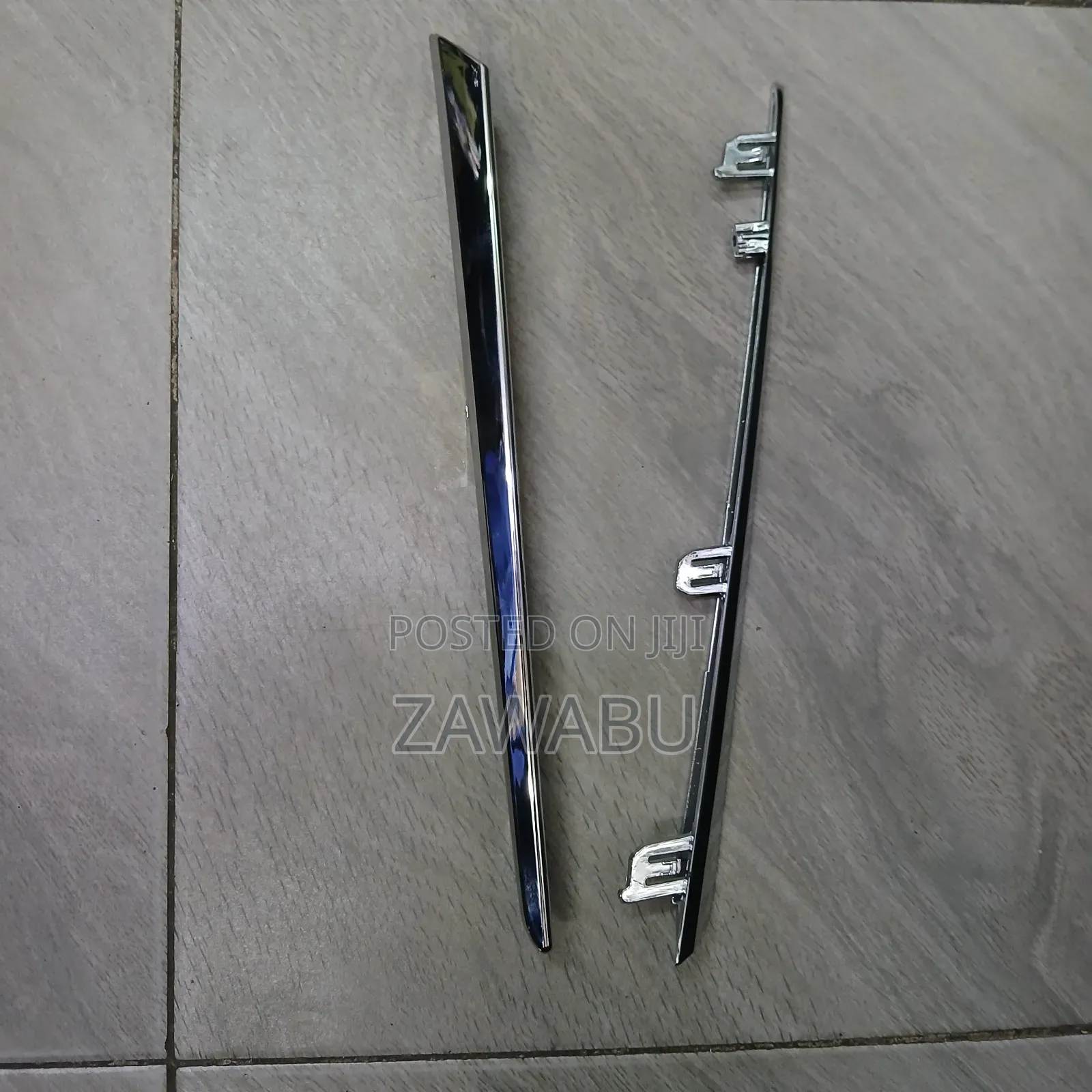 Grill Chrome Toyoyota Vitz