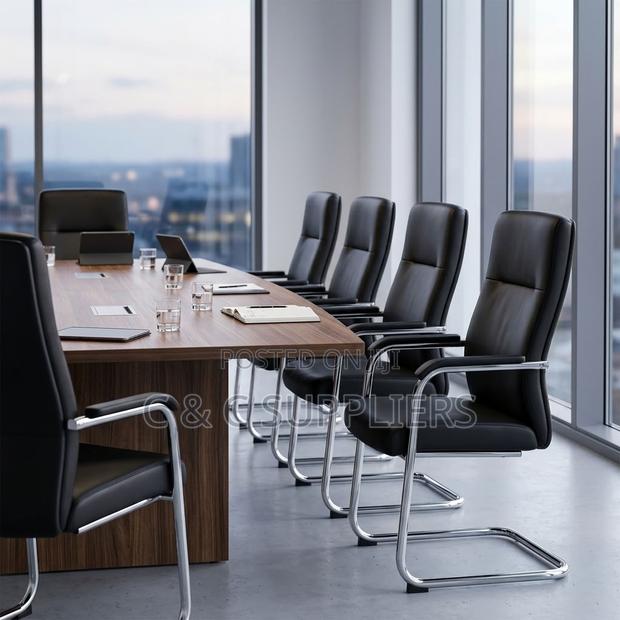 Executive Leather Seat With Armrest - thumbnail 7
