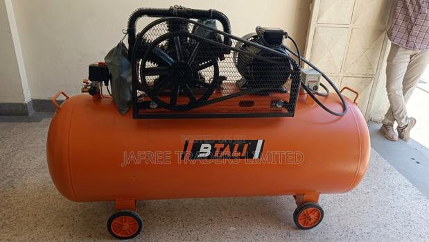 Air Compressor - thumbnail 2