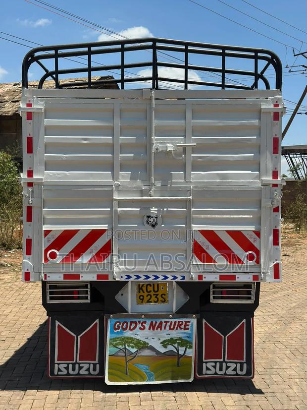 Isuzu Npr,locally Assembled from General Motors - thumbnail 5