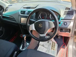 Suzuki Swift 2013 Black