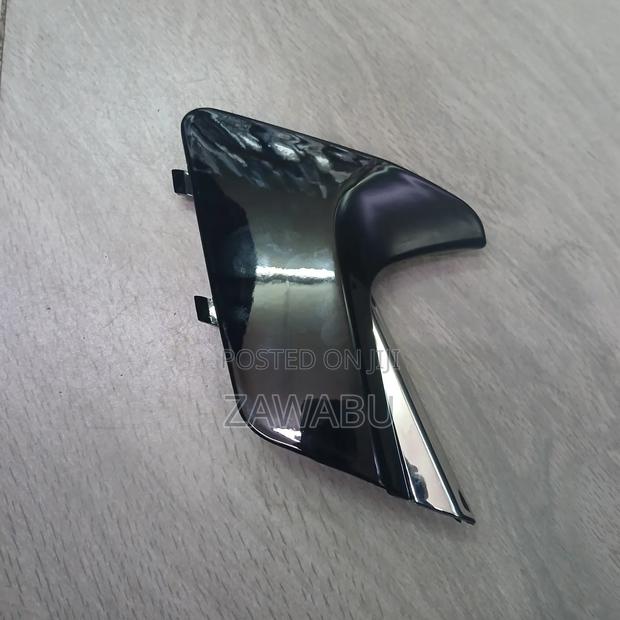 Tow Hook Cover Harrier 2018-