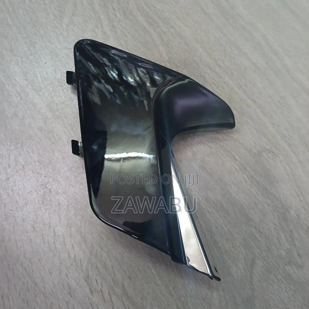 Tow Hook Cover Harrier 2018- - thumbnail 2