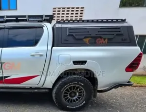 Heavy-Duty Waterproof Steel Pickup Canopy