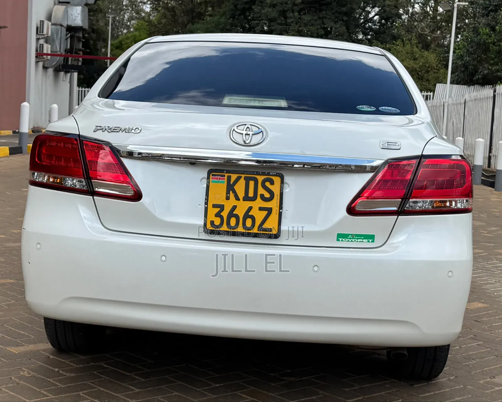 Toyota Premio 2018 White