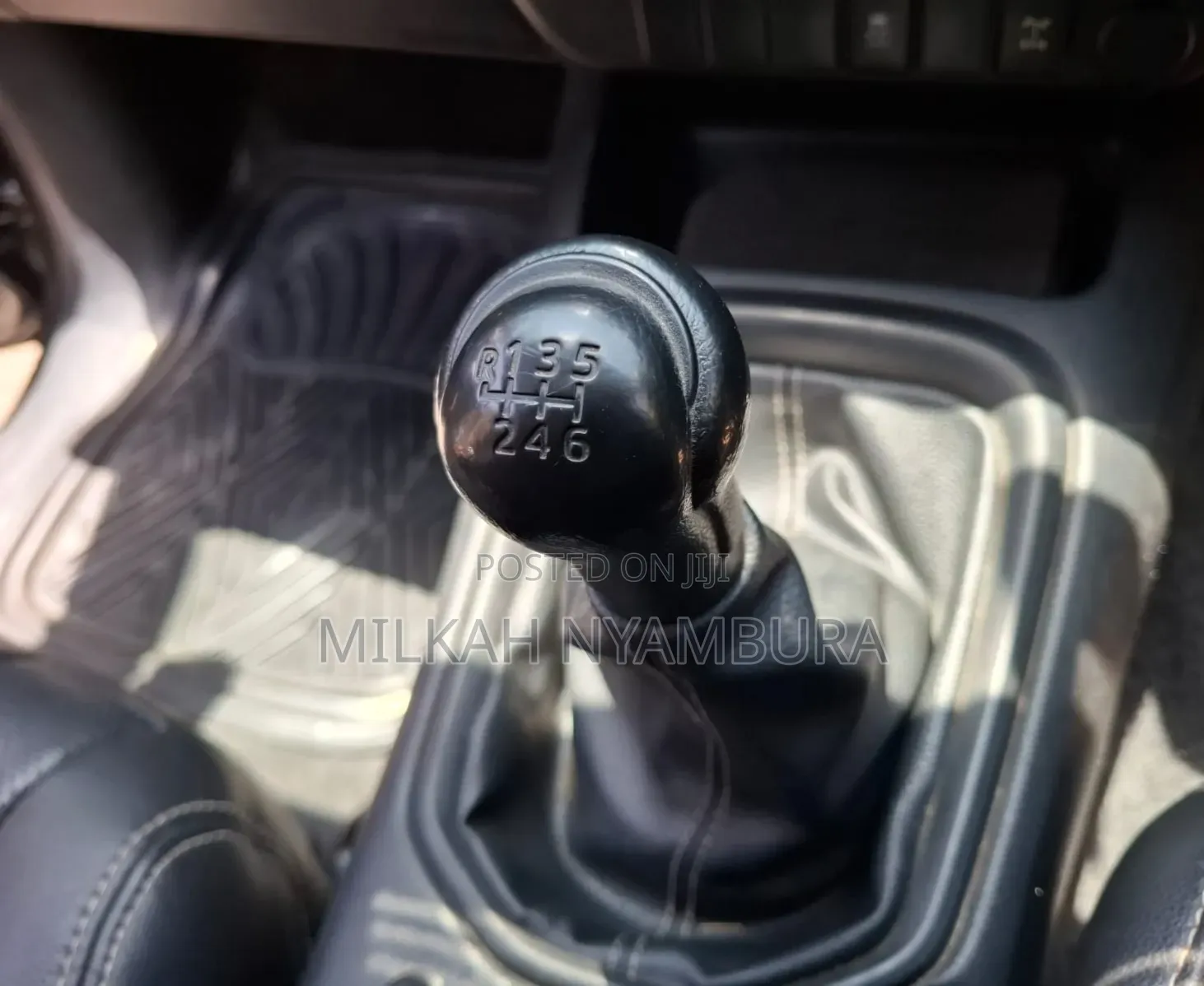 Toyota Hilux 2017 Gray